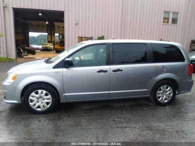 2C4RDGBG4KR805281 Dodge Grand Caravan Se