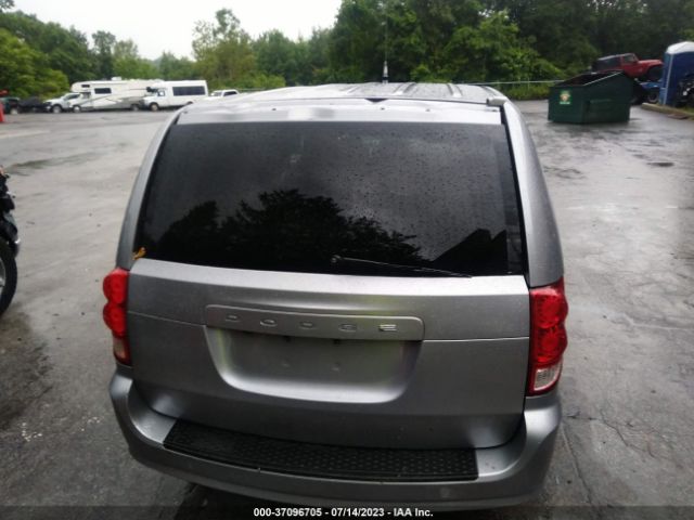2C4RDGBG4KR805281 Dodge Grand Caravan Se