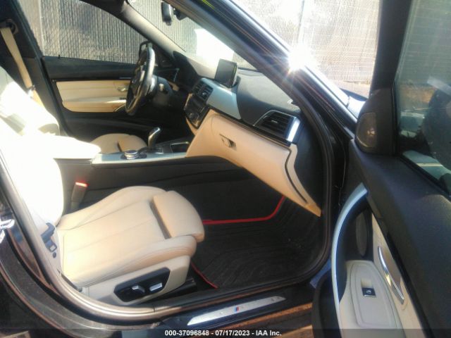 WBA8B7C52GK703284 BMW 3 Series 340i Xdrive
