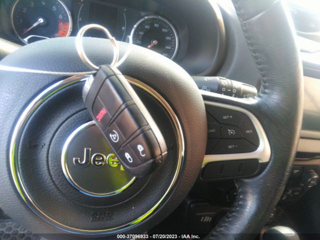 ZACCJBBB9JPJ16245 Jeep Renegade Latitude