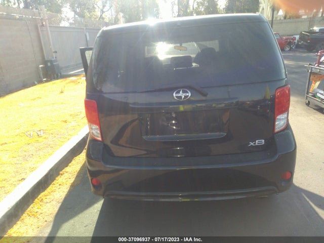 Scion XB 2014 JTLZE4FE5EJ059344 Image 16