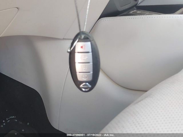 JN1BJ1CV6LW265948 Nissan Rogue Sport Sl
