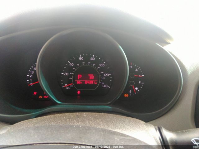 KNDJN2A25J7561224 KIA Soul Base