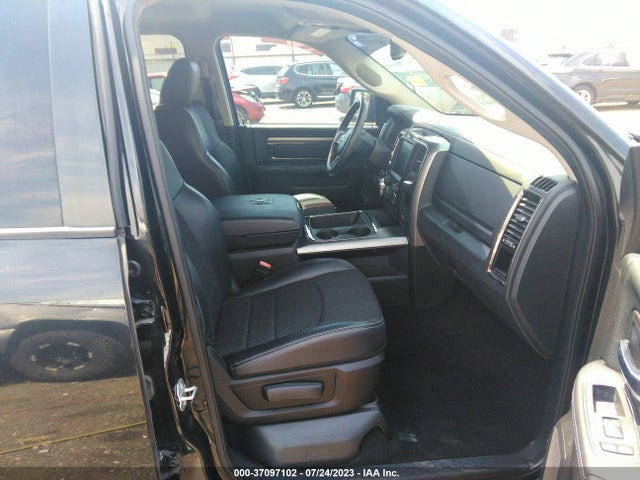 1C6RR7UT6FS781833 RAM 1500 Sport