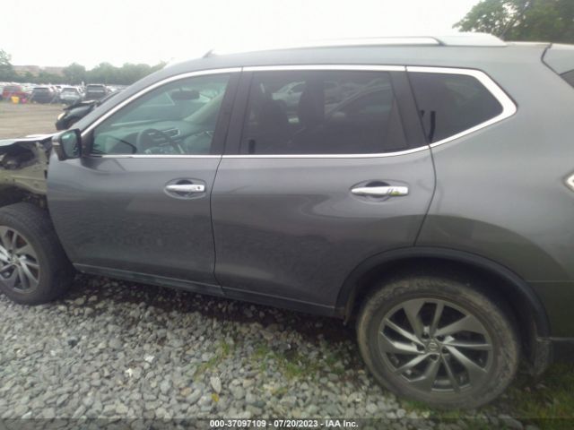 5N1AT2MT6FC864985 Nissan Rogue Sl