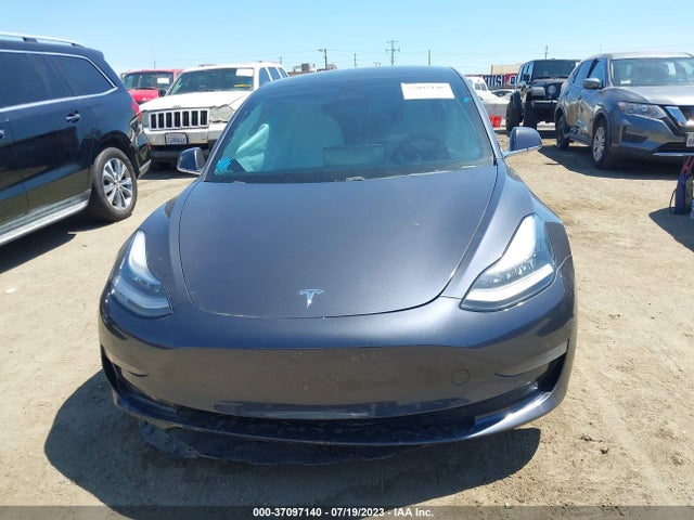 Tesla Model 3 Long Range 2018 5YJ3E1EB5JF079263 Image 16