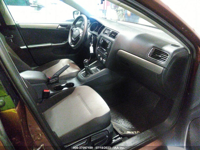 3VW167AJ1HM382578 Volkswagen Jetta 1.4t S