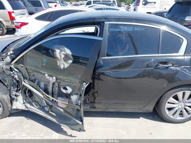 2011 HONDA ACCORD SDN EX VIN: 1HGCP2F77BA155815