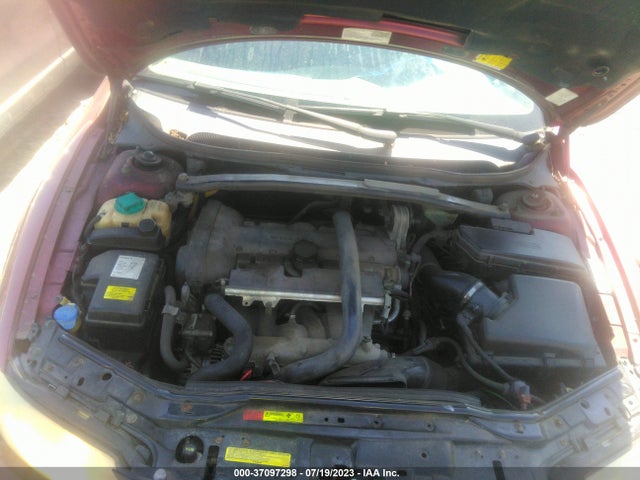 2005 VOLVO XC70 VIN: YV1SZ592751198717