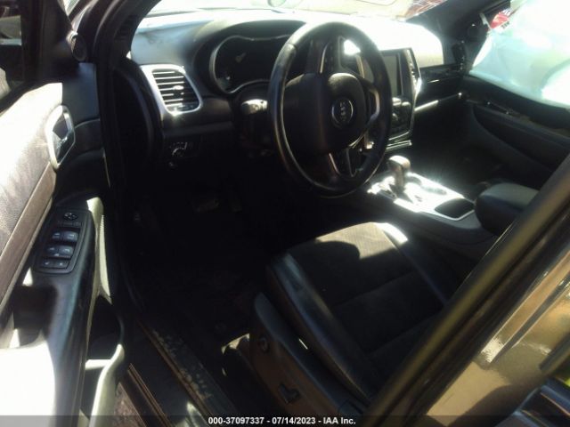 1C4RJFAG2JC492145 Jeep Grand Cherokee Altitude