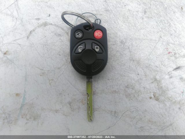 1FMCU9GX1GUB32871 Ford ESCAPE SE
