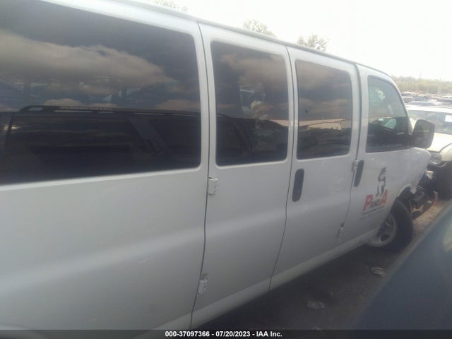 Chevrolet Express Passenger Lt 2018 1GAZGPFG8J1323992 Image 13
