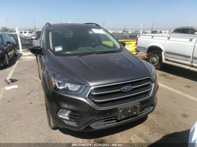 1FMCU9GD8KUB06802 Ford ESCAPE SE