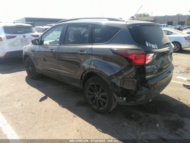 1FMCU9GD8KUB06802 Ford ESCAPE SE