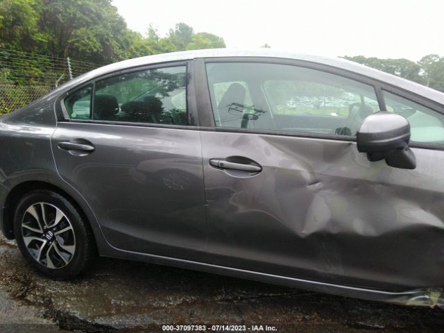 19XFB2F87FE024499 Honda Civic Sedan Ex