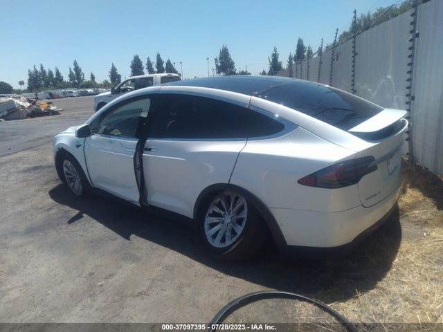 5YJXCBE28JF100183 Tesla Model X 75d/100d/p100d