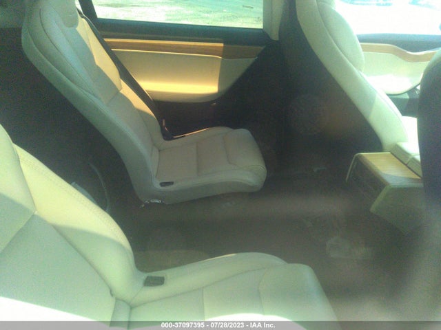 5YJXCBE28JF100183 Tesla Model X 75d/100d/p100d