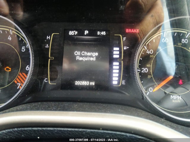 2015 JEEP CHEROKEE LATITUDE VIN: 1C4PJLCB4FW722118