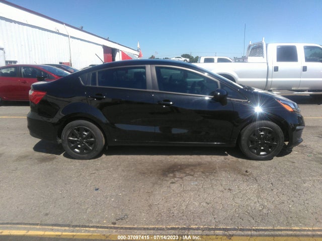 KIA RIO LX 2017 KNADM4A38H6035364 Image 4