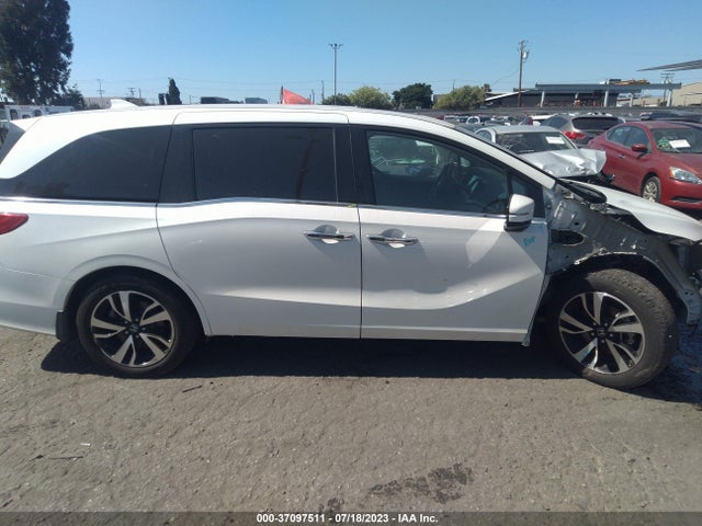 2018 HONDA ODYSSEY ELITE VIN: 5FNRL6H92JB065424