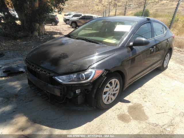 Hyundai ELANTRA SE 2018 5NPD74LF0JH279880 Image 2