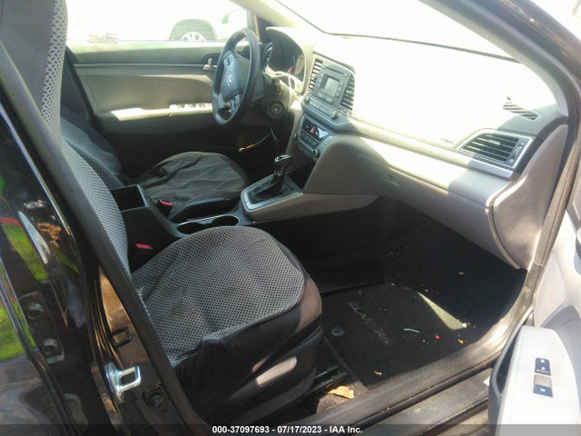 Hyundai ELANTRA SE 2018 5NPD74LF0JH279880 Image 12