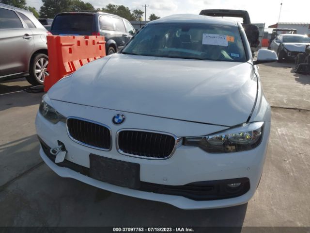 WBA8E1G54GNT34862 BMW 3 Series 320i
