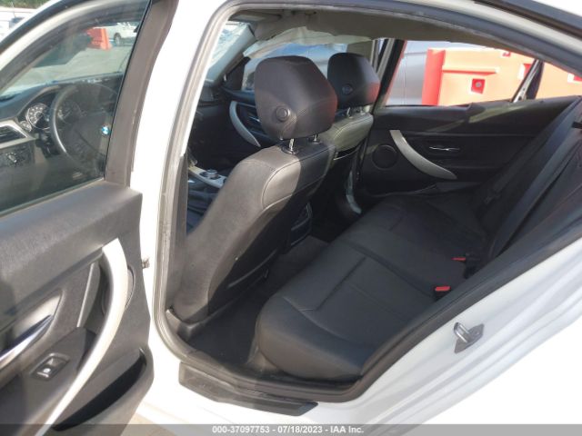WBA8E1G54GNT34862 BMW 3 Series 320i