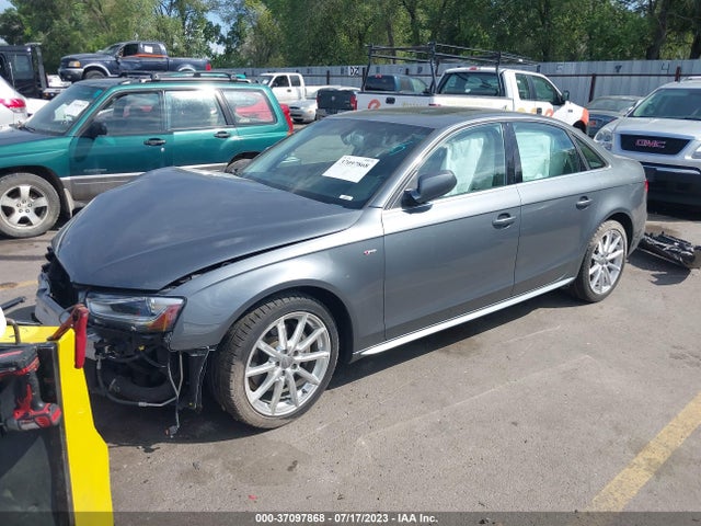 WAUFFAFL4FN014928 Audi A4 Premium Plus