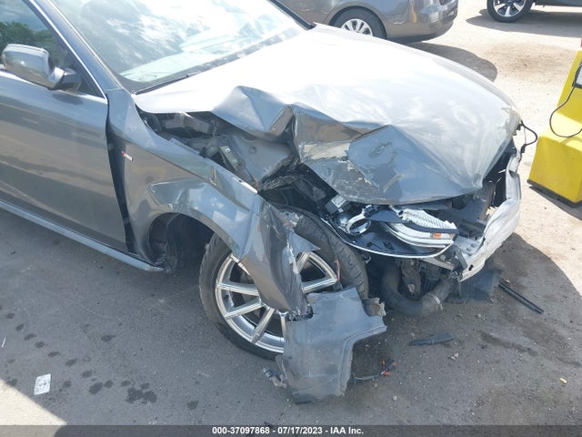 WAUFFAFL4FN014928 Audi A4 Premium Plus