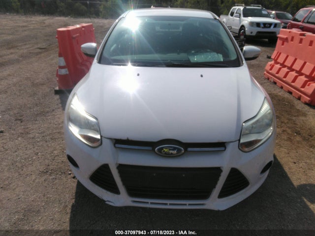2014 FORD FOCUS SE VIN: 1FADP3F26EL128097