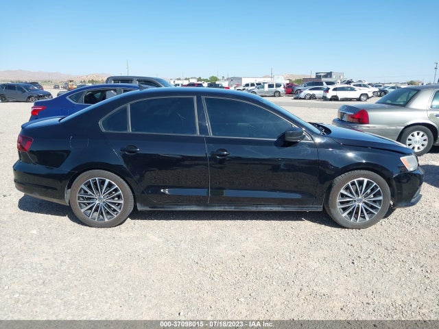 3VWD17AJ1GM306868 Volkswagen Jetta Sedan 1.8t Sport