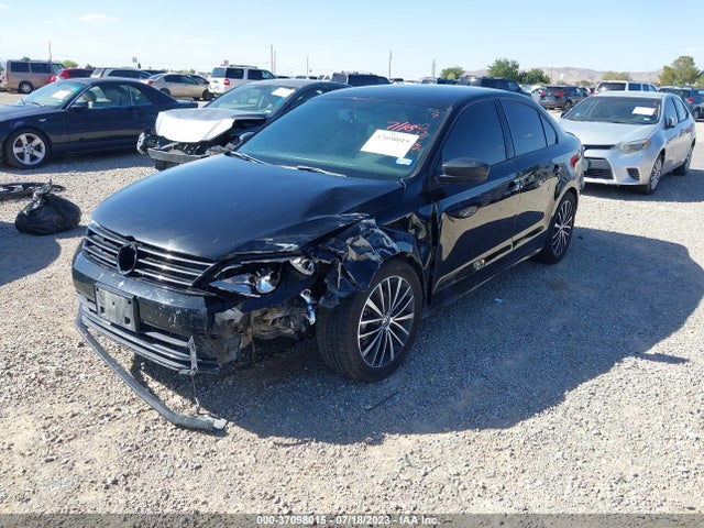 3VWD17AJ1GM306868 Volkswagen Jetta Sedan 1.8t Sport