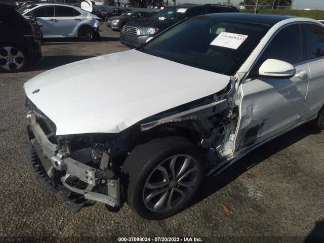 55SWF4JB8FU049312 Mercedes-Benz C-class C 300
