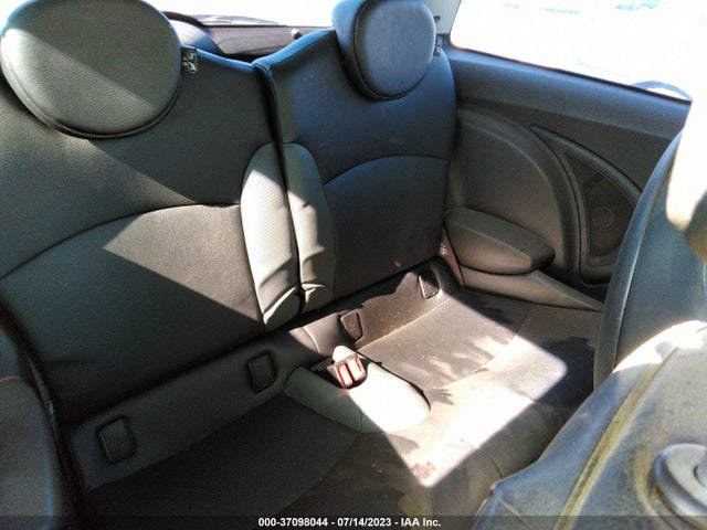 2007 MINI COOPER S WMWMF73527TL91335 Photo 7