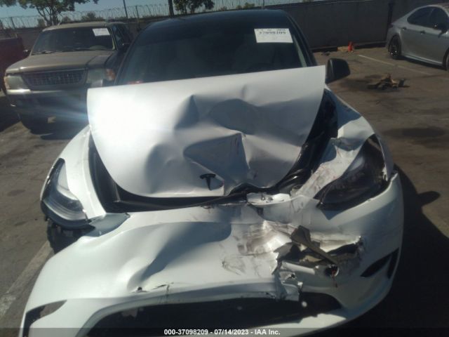 7SAYGDEF6NF561382 Tesla Model Y Performance