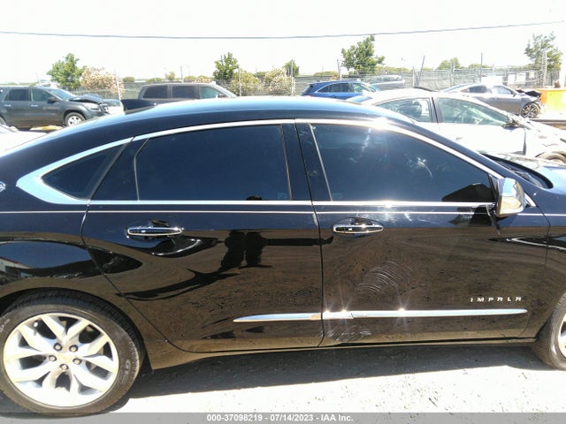 Chevrolet Impala Premier 2018 1G1125S31JU132562 Image 13