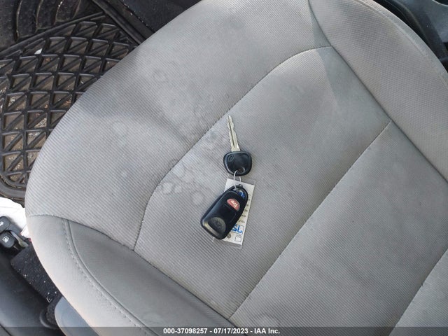 Hyundai ELANTRA SE 2017 5NPD74LF3HH132334 Image 3