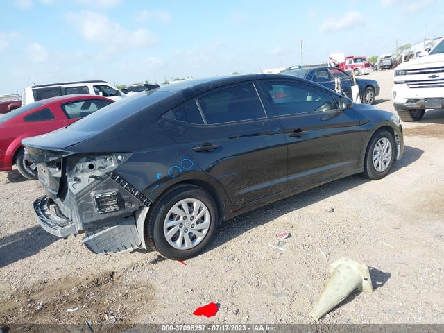 Hyundai ELANTRA SE 2017 5NPD74LF3HH132334 Image 11
