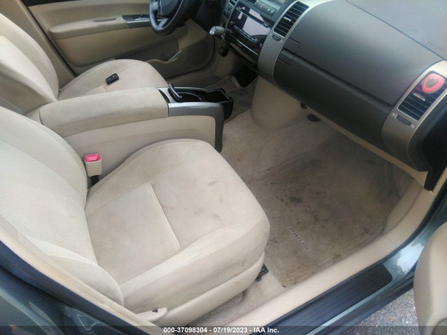 2005 TOYOTA PRIUS VIN: JTDKB22UX53117590
