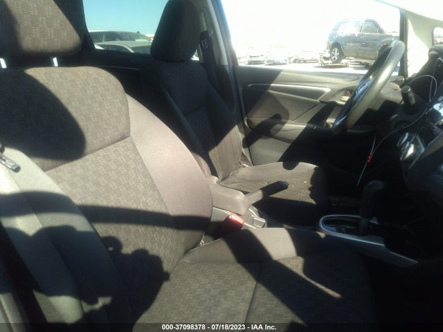 Honda FIT LX 2016 JHMGK5H56GS008915 Image 11