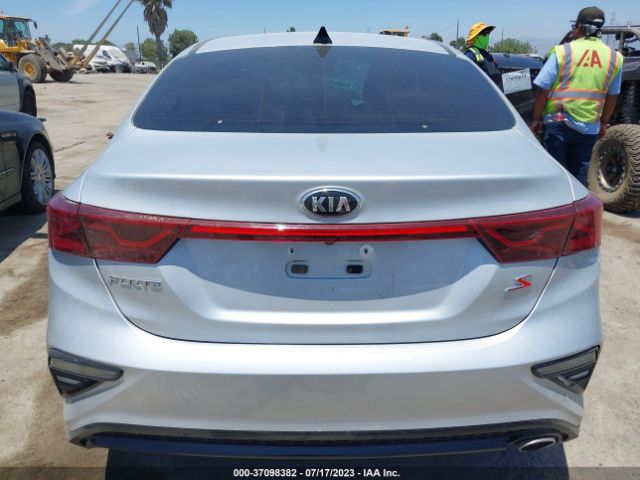 3KPF34AD5KE064426 KIA FORTE S