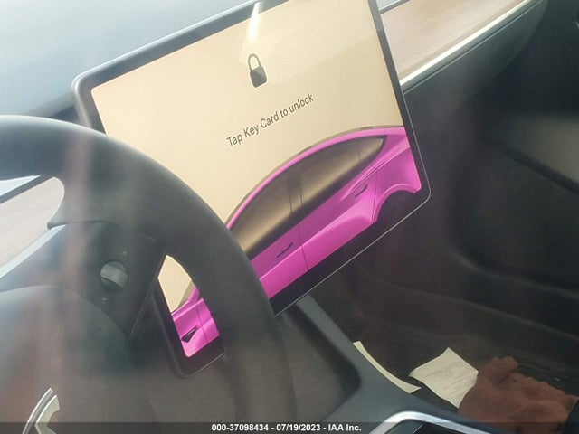 2022 Tesla 3, VIN: 5YJ3E1EBXNF259201
