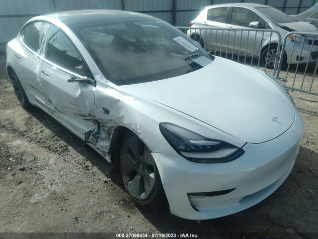 2022 Tesla 3, VIN: 5YJ3E1EBXNF259201