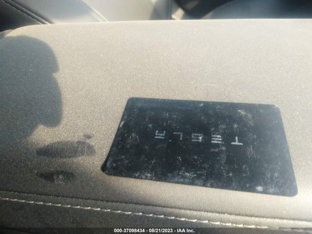 2022 Tesla 3, VIN: 5YJ3E1EBXNF259201