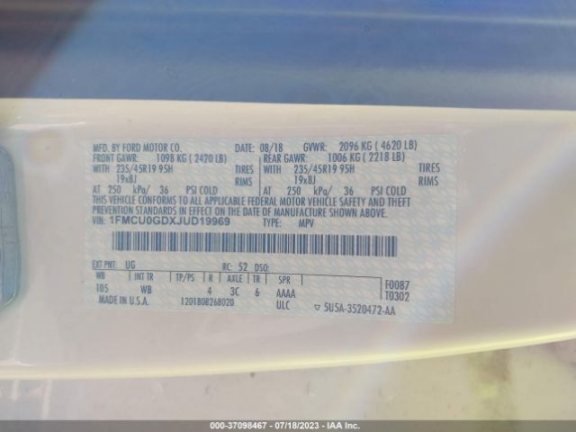 1FMCU0GDXJUD19969 Ford ESCAPE SE