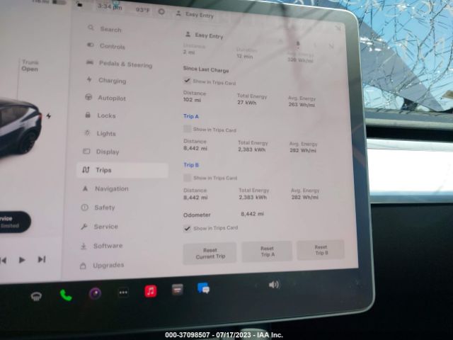 7SAYGDEE4PF611061 Tesla Model Y Long Range