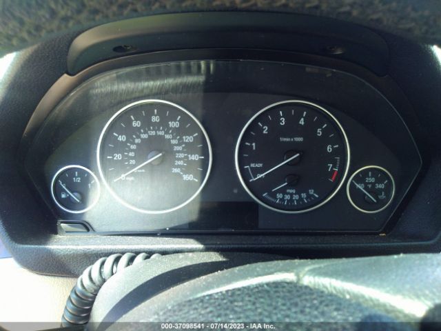 WBA3C3C51EF985729 BMW 3 Series 320i Xdrive