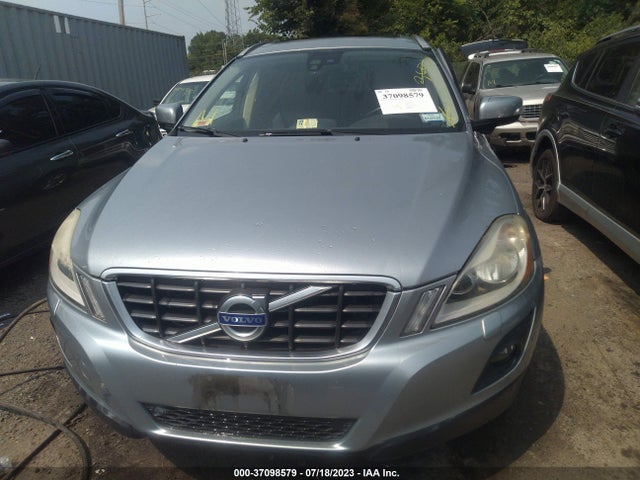 2010 VOLVO XC60 3.0T VIN: YV4992DZXA2124412