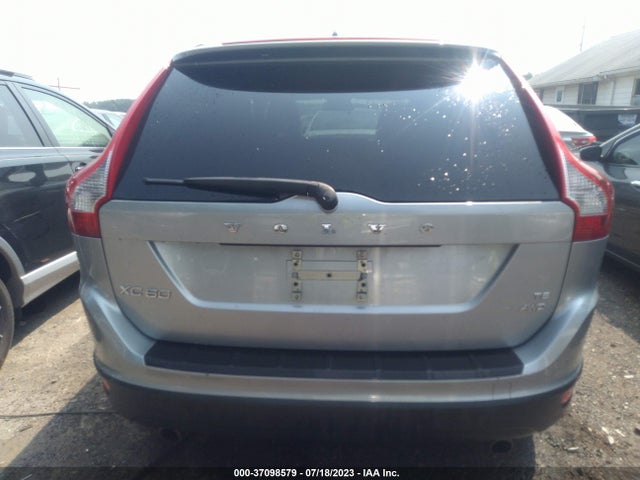 2010 VOLVO XC60 3.0T VIN: YV4992DZXA2124412